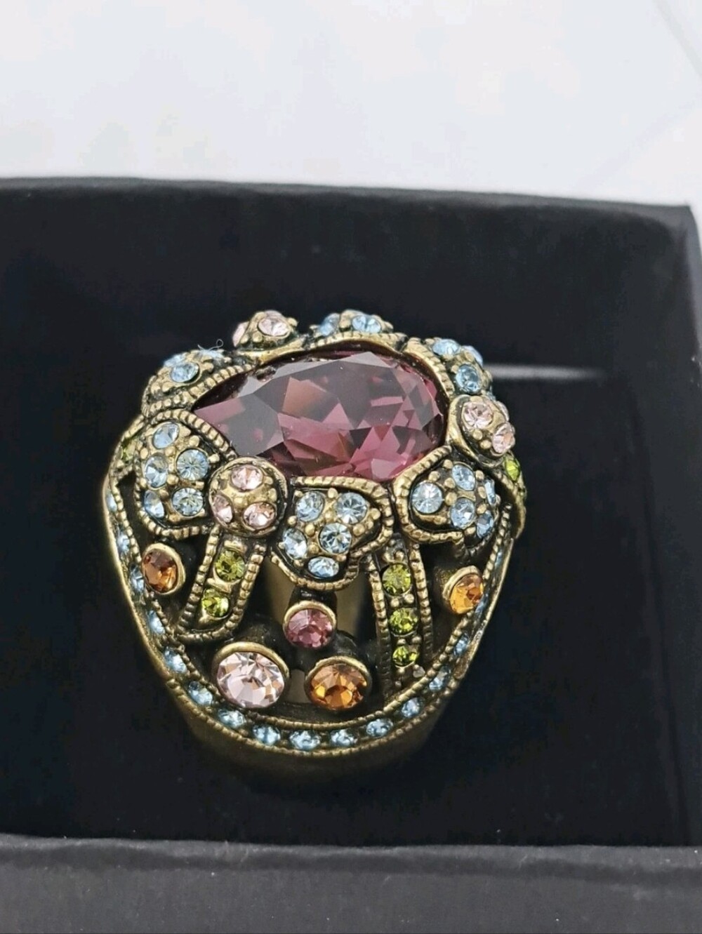 Heidi Daus Swarovski Crystal Statement Cocktail Ring - 9.5 - Picture 10 of 10